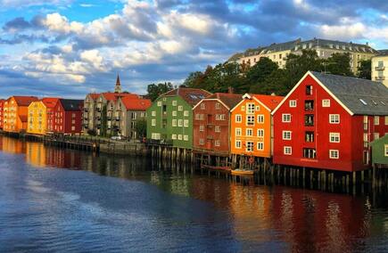 De beste gastronomi- og hotellvirksomhetene i Trøndelag