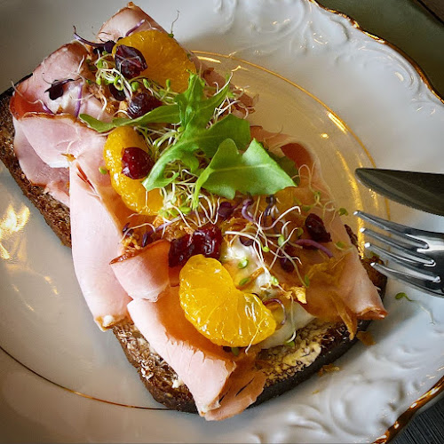 Fru G Kafe - Gastronomi og hotellvirksomhet