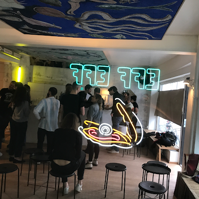 Eff Eff Oyster and Wine Bar