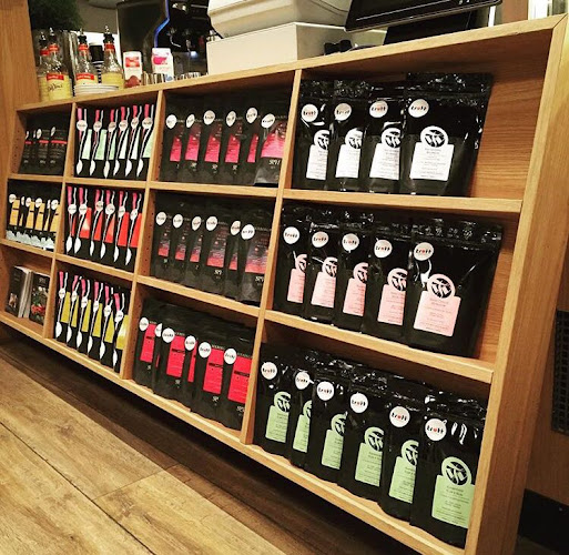 Opinii despre Krutt espressobar în Gjøvik - Gastronomi og hotellvirksomhet