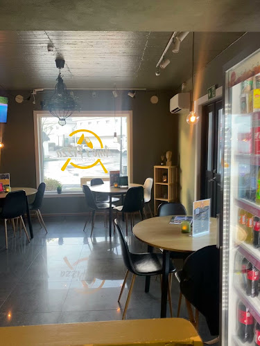 Opinii despre Amo’s Pizza în Rennesøy - Gastronomi og hotellvirksomhet