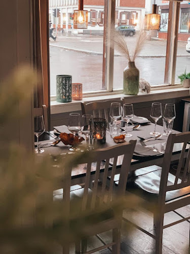 Opinii despre Restaurant Fiskekroken Narvik în Narvik - Gastronomi og hotellvirksomhet