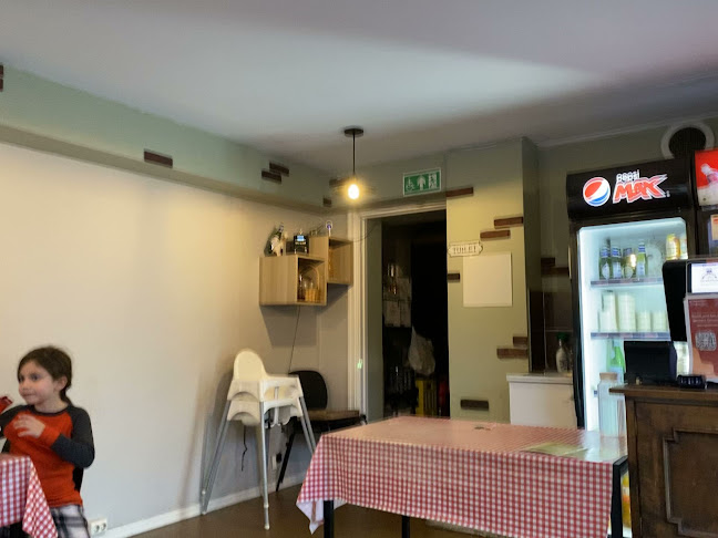 Opinii despre Pizzeria La Pietra în Oslo - Gastronomi og hotellvirksomhet