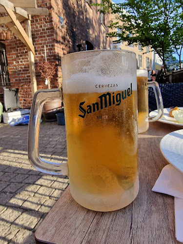 Cafe Riis - Gastronomi og hotellvirksomhet