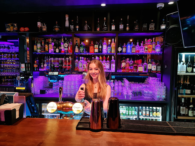 Comentarii opinii despre Chaplin