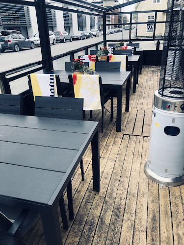 Strøket la Vida cafebar restaurant AS - Gastronomi og hotellvirksomhet