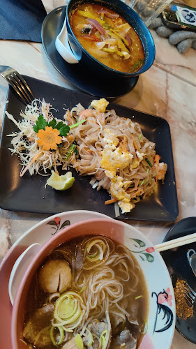 Tuk Tuk Thai Restaurant - Gastronomi og hotellvirksomhet