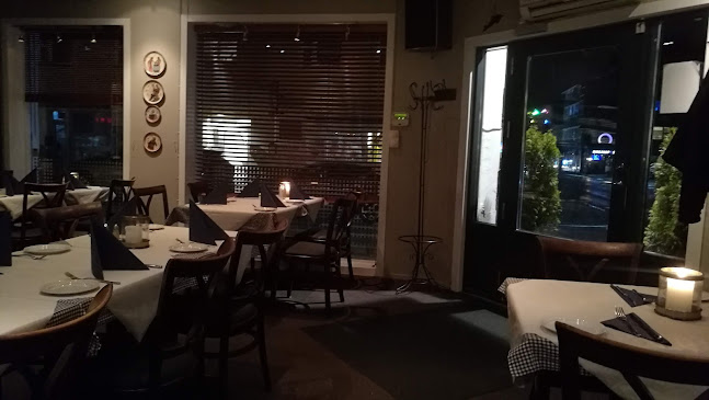 Zorba - Gastronomi og hotellvirksomhet