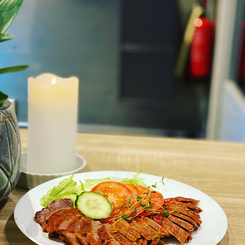 Bamboo -Sagene - Gastronomi og hotellvirksomhet