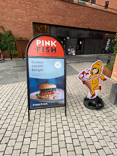 Pink Fish - Munch Brygge