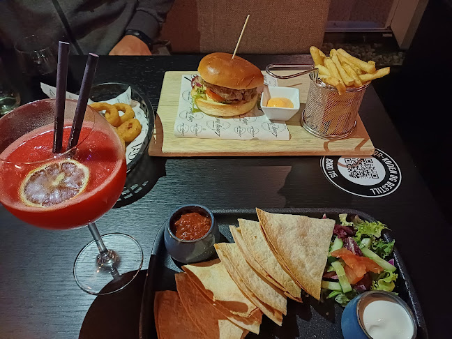 Comentarii opinii despre Lucky Bowl & Lounge Stavanger