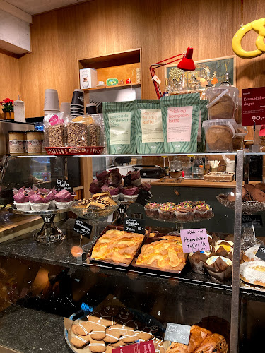 Baker Nordby Tøyen Torg - Gastronomi og hotellvirksomhet
