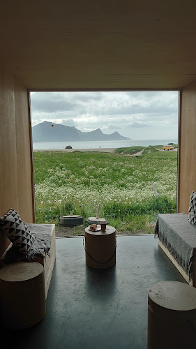 Uttakleivveien 72, 8370 Leknes