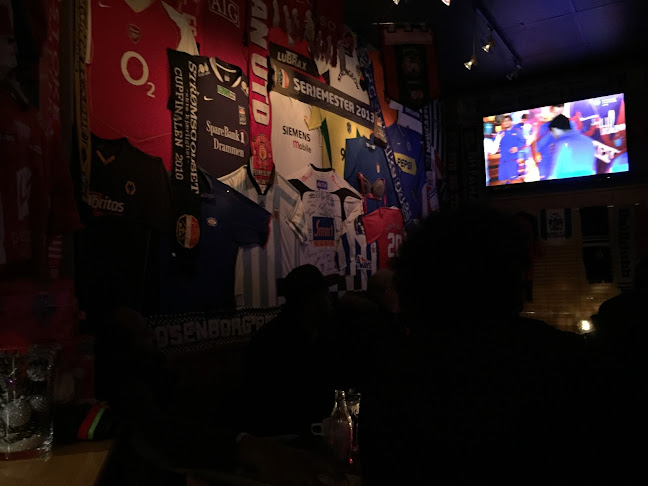 Opinii despre Strauss Sportsbar în Asker - Gastronomi og hotellvirksomhet