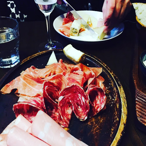 Opinii despre Bella Bambina Ristorante în Oslo - Gastronomi og hotellvirksomhet