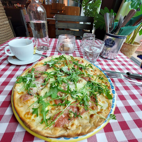 Opinii despre Mamma Pizza Vika Osteria di Mare în Oslo - Gastronomi og hotellvirksomhet