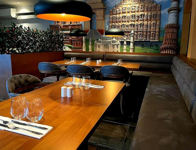 Chopan Tandoori restaurant & take away - Gastronomi og hotellvirksomhet