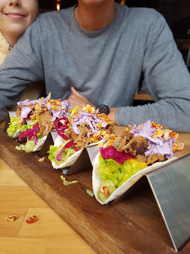 Opinii despre Bror în Trondheim - Gastronomi og hotellvirksomhet