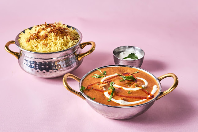 Opinii despre Made in India by Aahar(MII)- Indisk Take Away & Hjemlevering indisk restaurant i Oslo în Fetsund - Gastronomi og hotellvirksomhet