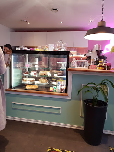 Comentarii opinii despre The Cakery