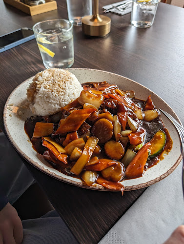 Hong Kong Garden - Gastronomi og hotellvirksomhet