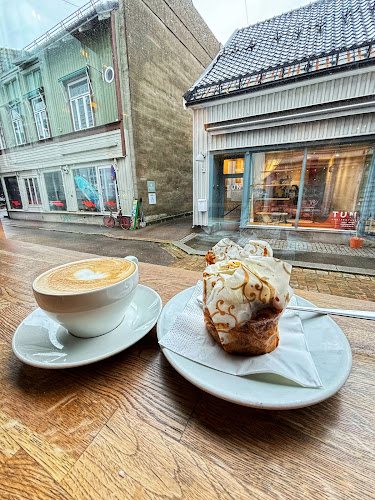 Comentarii opinii despre bare barista Kaffebar