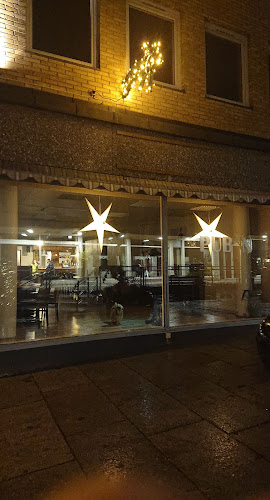 Turid's Pub - Gastronomi og hotellvirksomhet