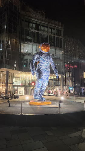 Beer Palace - Gastronomi og hotellvirksomhet