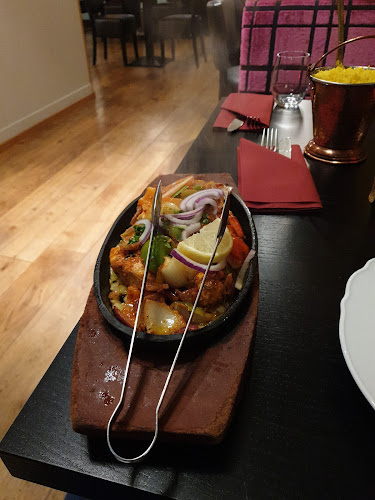 New Ambassadør Indisk Restaurant - Gastronomi og hotellvirksomhet