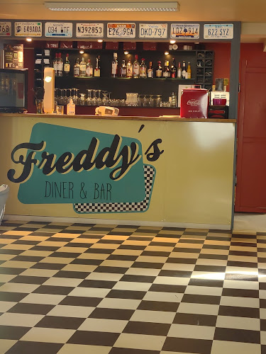 Comentarii opinii despre Freddy's Diner