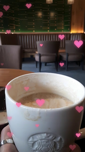 Starbucks - Gastronomi og hotellvirksomhet