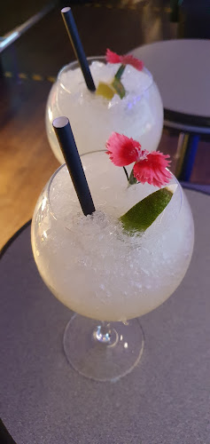 Comentarii opinii despre Lucky Bowl & Lounge Stavanger