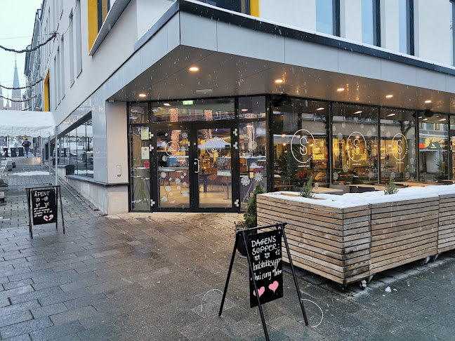 Sitt Ned - Gastronomi og hotellvirksomhet