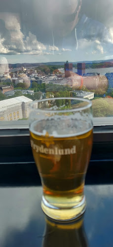 Comentarii opinii despre Summit Bar