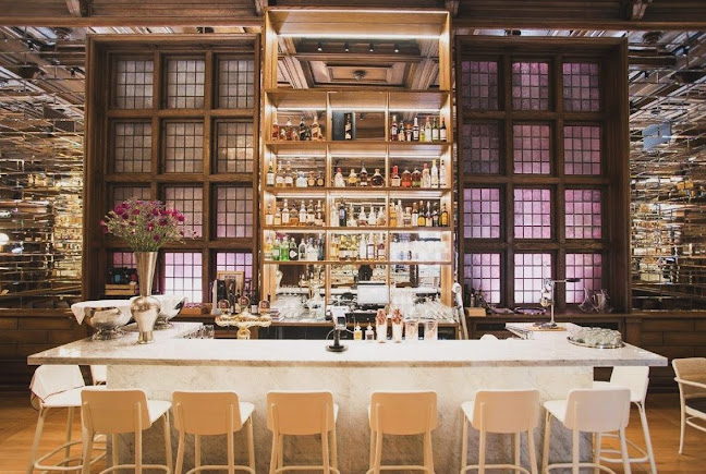 Bare Restaurant & Bar På Bergen Børs Hotel - Gastronomi og hotellvirksomhet