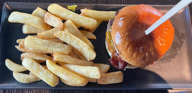 Opinii despre No4 Restaurant & Bar în Ski - Gastronomi og hotellvirksomhet