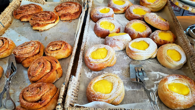 Henningsvær Lysstøperi og Cafe