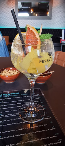 Opinii despre Dråper by Jullum6 în Kristiansund - Gastronomi og hotellvirksomhet