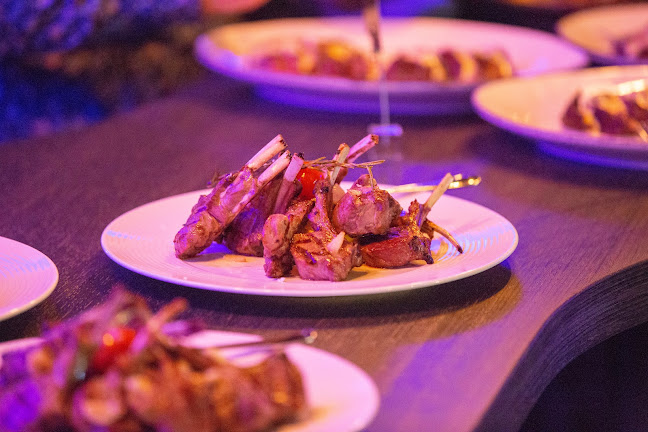 Opinii despre Chaplin în Gjøvik - Gastronomi og hotellvirksomhet