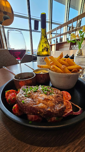 The Social Bar& Bistro - Bodø