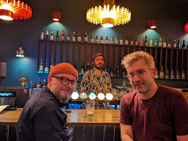 Lampemannen Bar - Gastronomi og hotellvirksomhet