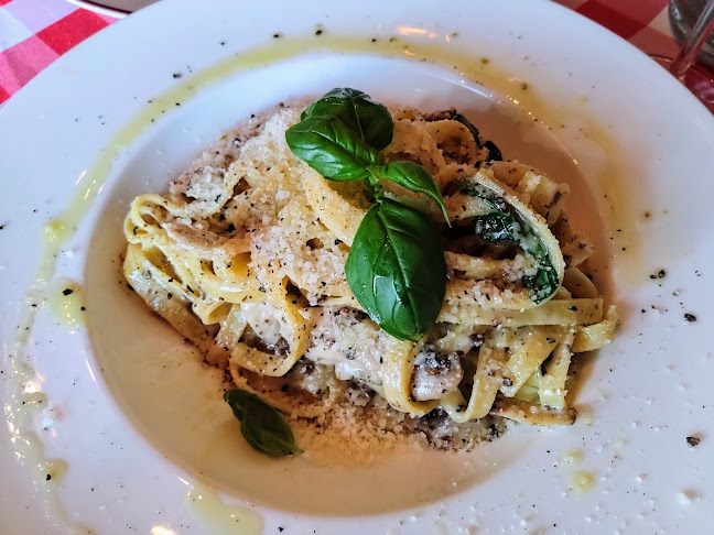 Comentarii opinii despre Il Colosseo