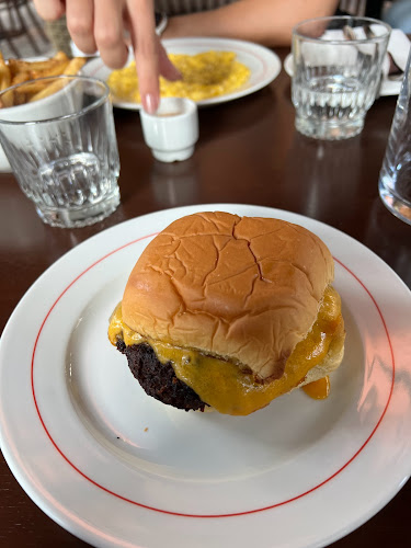 Comentarii opinii despre The Vandelay