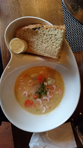 Comentarii opinii despre Skjærbrygga & Burekka AS