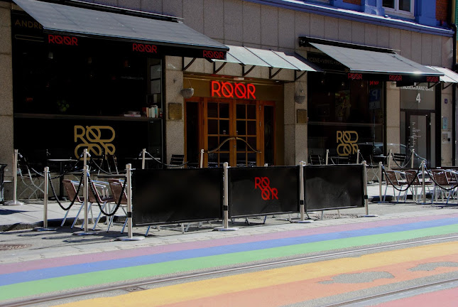 Comentarii opinii despre RØØR