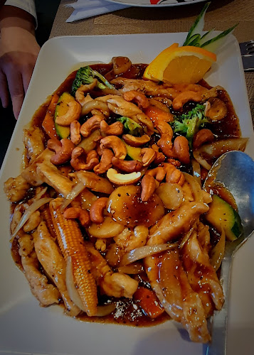 Fu Yuan Restaurant - Gastronomi og hotellvirksomhet