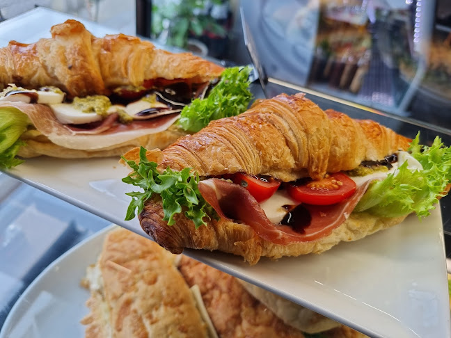 Opinii despre Sjøbris kafé în Føresvik - Gastronomi og hotellvirksomhet