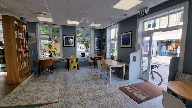WITH - Brød&Kaffe - Gastronomi og hotellvirksomhet