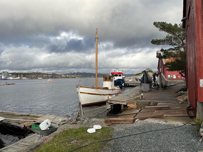 Comentarii opinii despre Kiosk