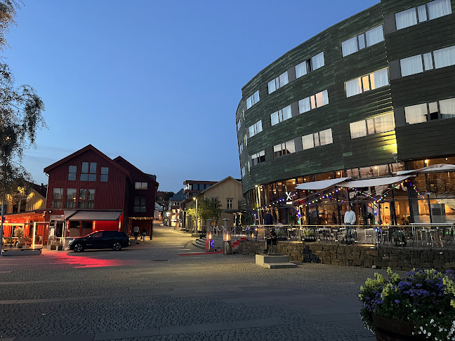 Opinii despre Brasserie X în Tønsberg - Gastronomi og hotellvirksomhet